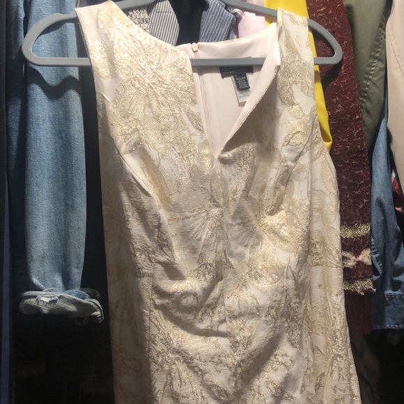 Beige and gold dress - Picture 8 of 11